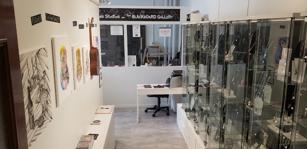Shona Rae Studios | 1721 29 Ave SW, Calgary, AB T2T 6T7, Canada | Phone: (403) 669-6491