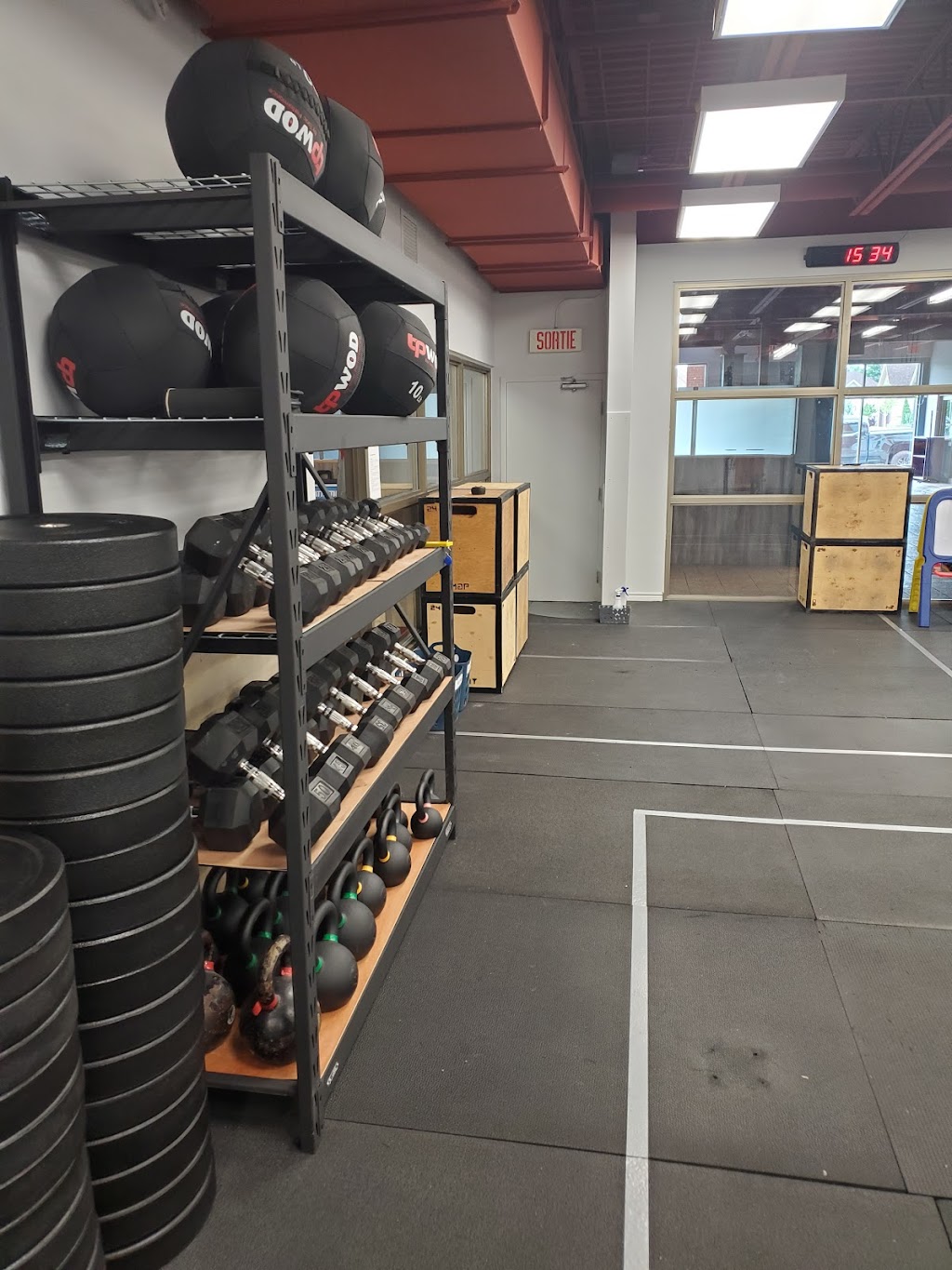 Gym Tonic Ile-Bizard | 750 Bd Jacques-Bizard, LÎle-Bizard—Sainte-Geneviève, QC H9C 2Y2, Canada | Phone: (514) 416-4100