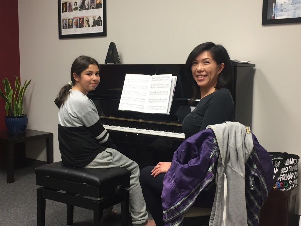 Max Music Academy | 14 Oxford St Unit 201D, Richmond Hill, ON L4C 4L5, Canada | Phone: (416) 894-5875