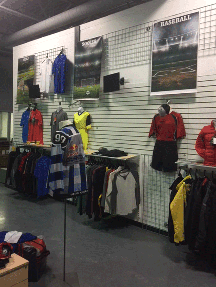 D&R Apparel | 1701 Provincial Rd, Windsor, ON N8W 5V7, Canada | Phone: (519) 250-1376