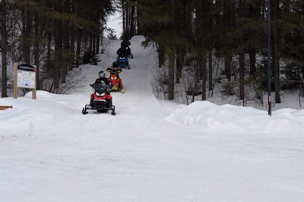 Site Touristique Chute à lOurs | 101 Chem. Louis-Ovide-Bouchard, Normandin, QC G8M 4S8, Canada | Phone: (418) 274-3411