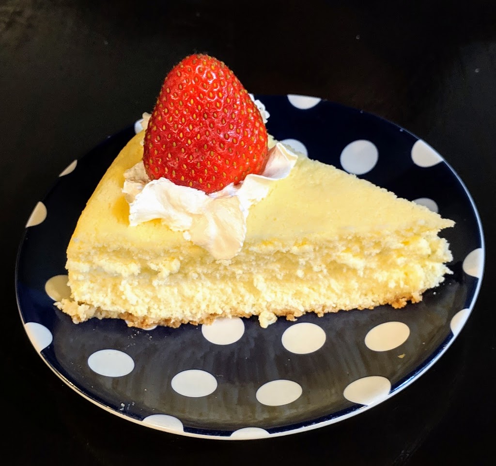 새마을 떡집 & Cafe - Saemaul Rice Dessert Cafe | B-901 Lougheed Hwy, Coquitlam, BC V3K 3T3, Canada | Phone: (604) 431-5435