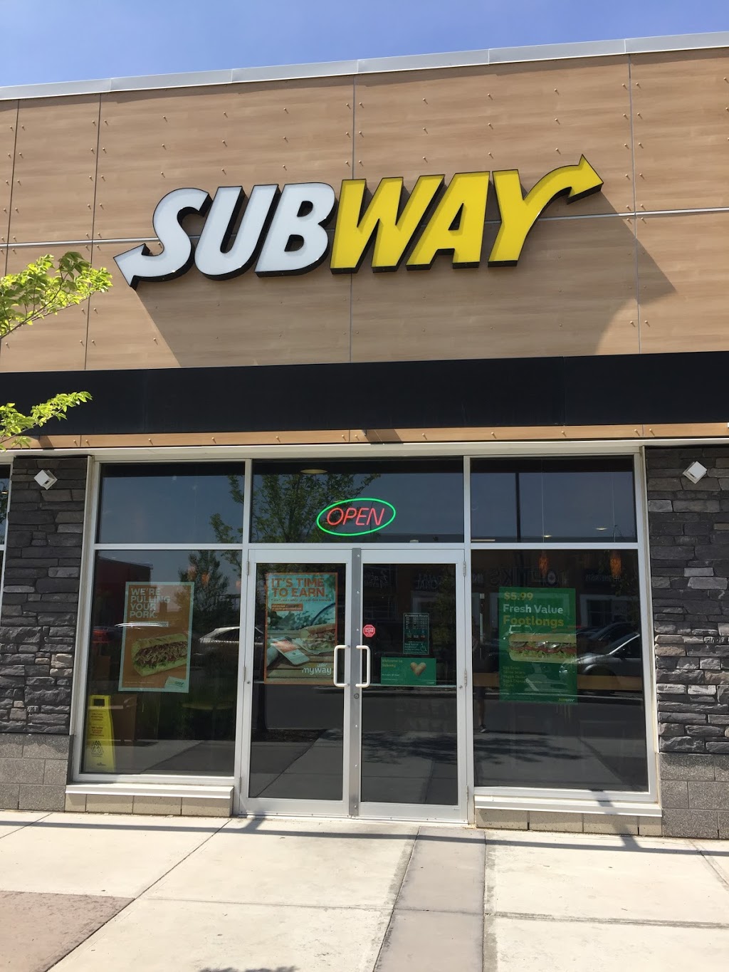 Subway | East Hills Shopping Centre, 409 E Hills Blvd SE #623, Calgary, AB T2A 3W1, Canada | Phone: (587) 470-8839