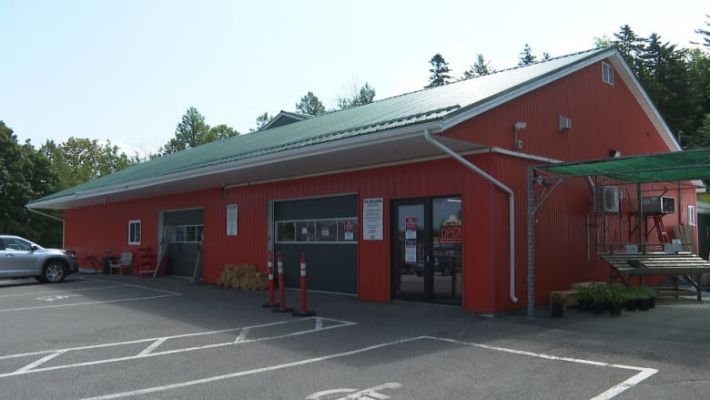 Cochrans Country Market | 106 Hampton Rd, Rothesay, NB E2E 2P8, Canada | Phone: (506) 849-4840
