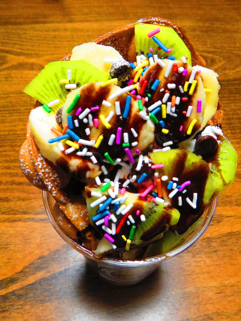Fricken Waffle Cafe | 5499 203 St #102, Langley City, BC V3A 1W1, Canada | Phone: (604) 427-2277