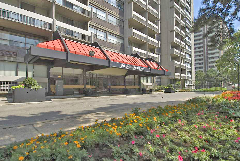 Sherbourne Estates - 191 Sherbourne Street | 191 Sherbourne St, Toronto, ON M5A 3X1, Canada | Phone: (647) 699-1574