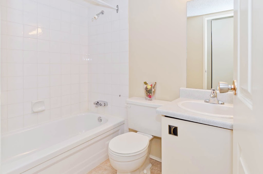 Hillside Estates | 320 Grier Ave NE, Calgary, AB T2K 5X5, Canada | Phone: (403) 531-9168