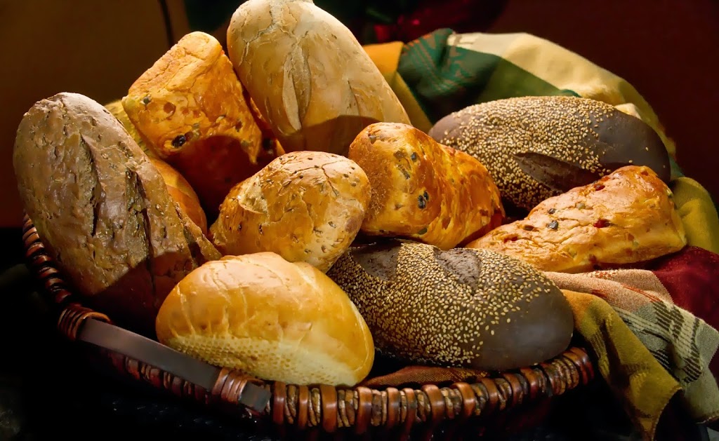 Pamola Bakery & Deli | 810 Quayside Dr, New Westminster, BC V3M 6B9, Canada | Phone: (778) 397-1677