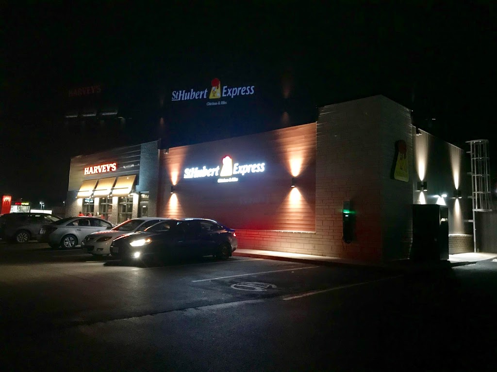 St-Hubert Express Casselman | 16 Industria, Casselman, ON K0A 1M0, Canada | Phone: (613) 764-2280