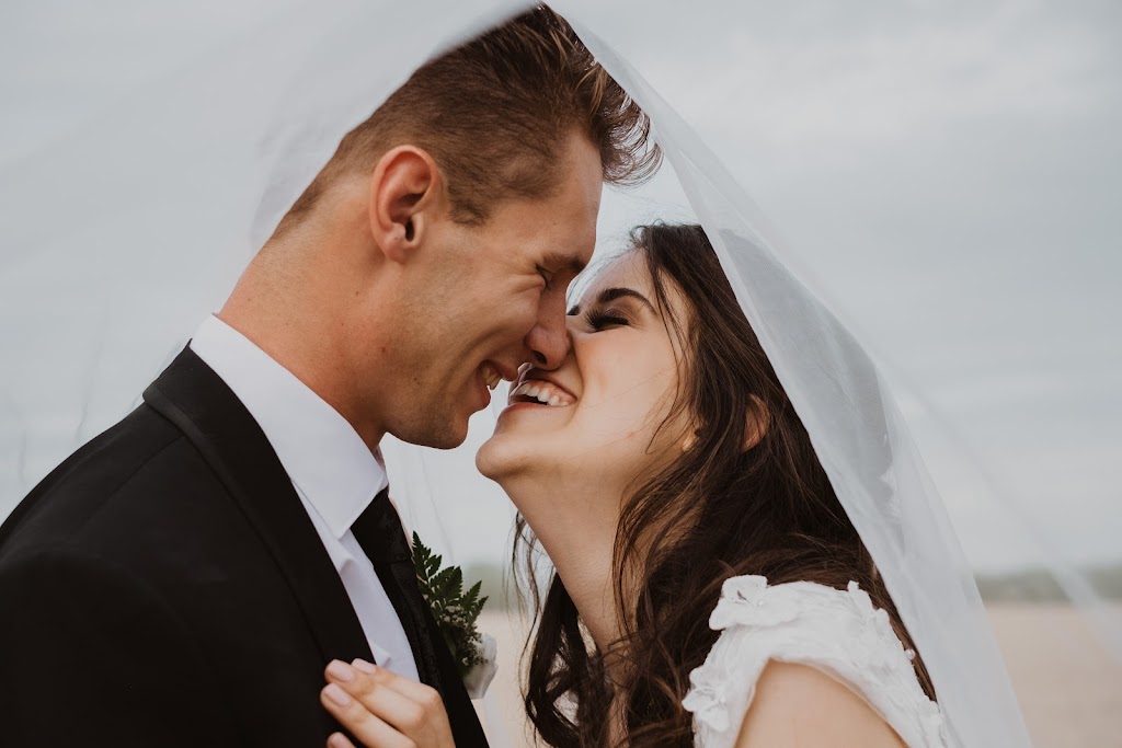 Zac and Jess Photography | 30 Bramblewood St., Kleefeld, MB R0A 0V2, Canada | Phone: (204) 380-3810