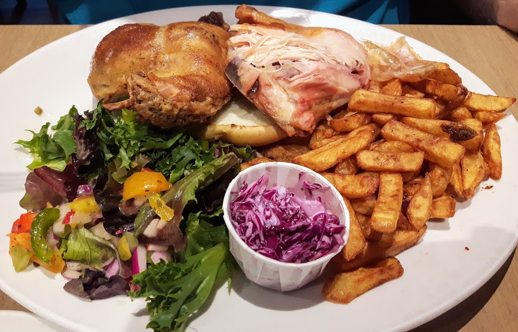 Restaurant Chez Larry | 1131 Rue du Centenaire, Saint-Agapit, QC G0S 1Z0, Canada | Phone: (418) 888-5007