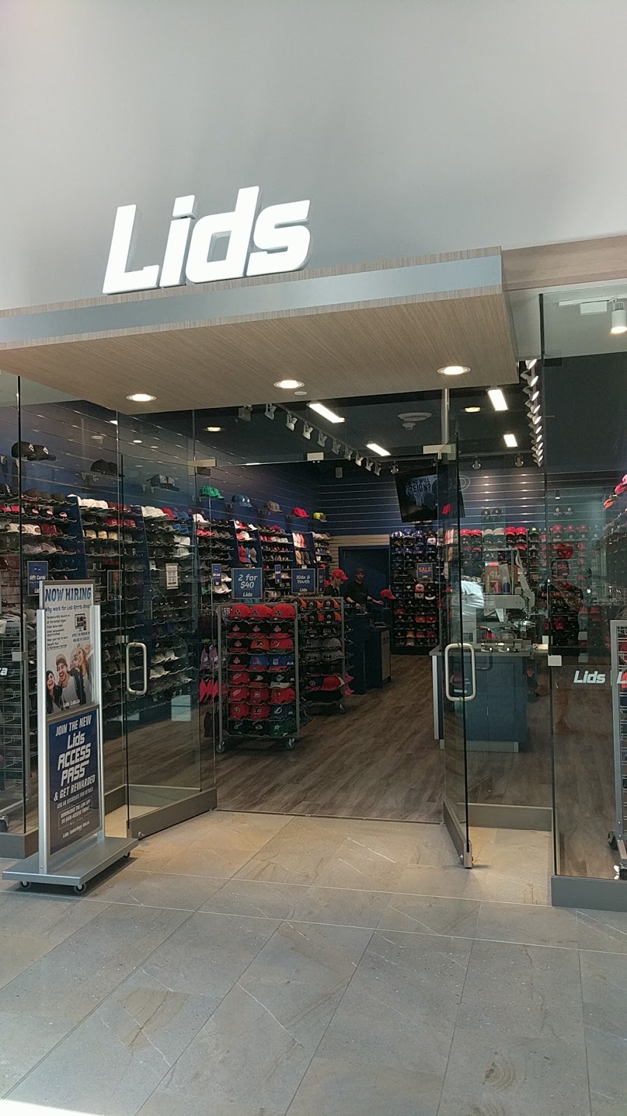 Lids | Outlet Collection Way, 1 AB-2, Calmar, AB T0C 0V0, Canada | Phone: (888) 564-4287