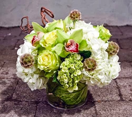 Floris Flower Co. | 1670 Avenue Rd, North York, ON M5M 3Y1, Canada | Phone: (416) 222-8080