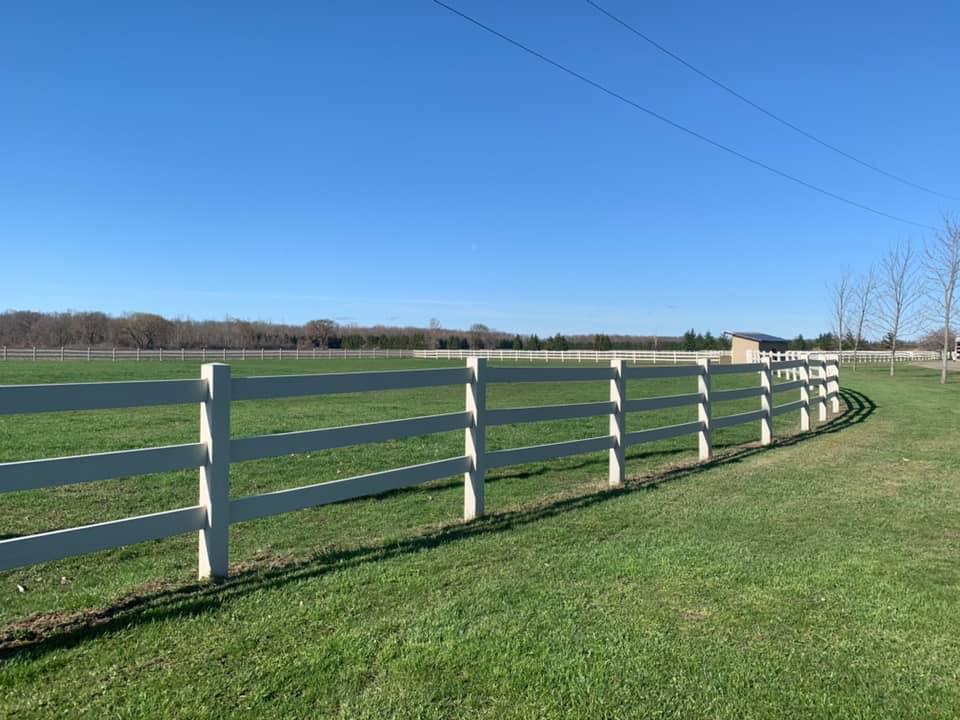 Grassroots Equestrian | 6119 Mandaumin Rd, Camlachie, ON N0N 1E0, Canada | Phone: (519) 381-1709