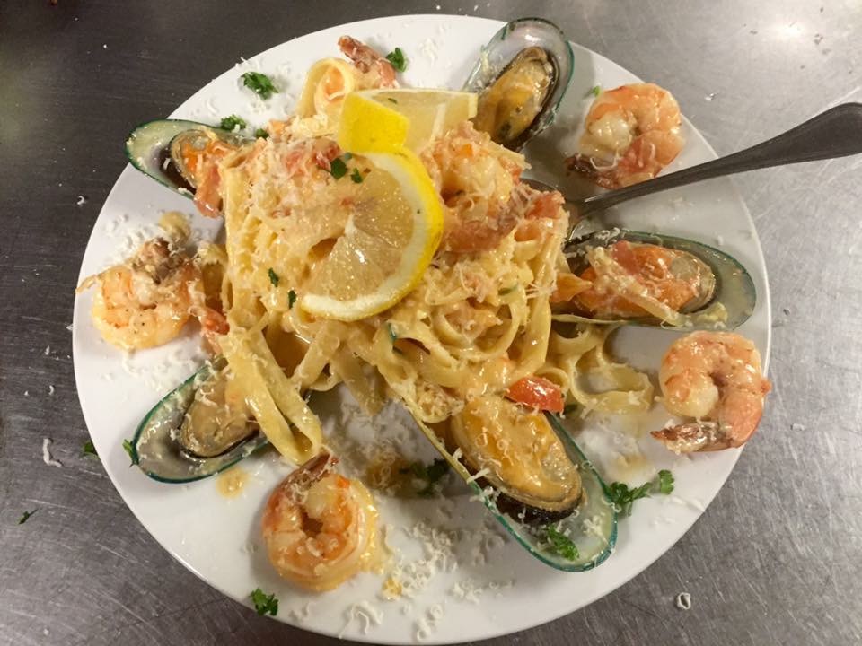 La Mia Cucina | 340 Henry St Unit 8, Brantford, ON N3S 7V9, Canada | Phone: (519) 759-1441