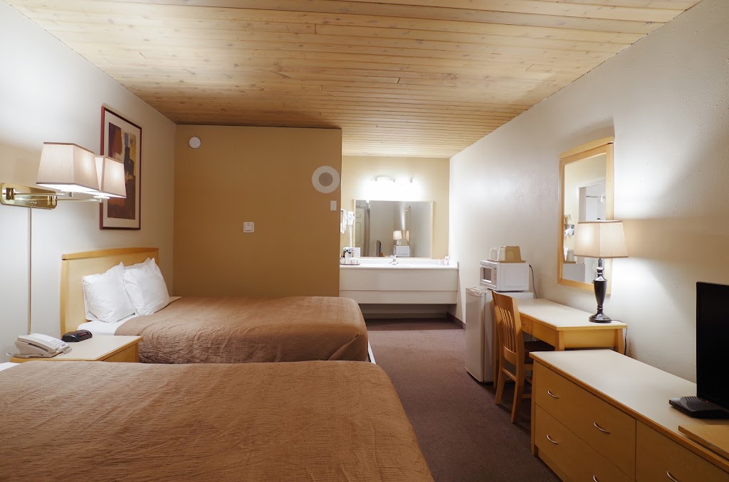 Canadas Best Value Inn & Suites Fernie | 401 Crowsnest Hwy, Fernie, BC V0B 1M0, Canada | Phone: (877) 326-8888
