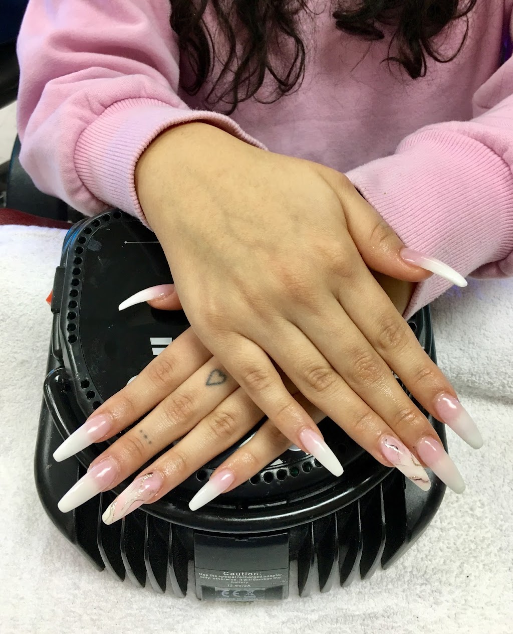 Pacific Nails Beauty Salon | 1576 Main St, Winnipeg, MB R2W 5J8, Canada | Phone: (204) 339-3037