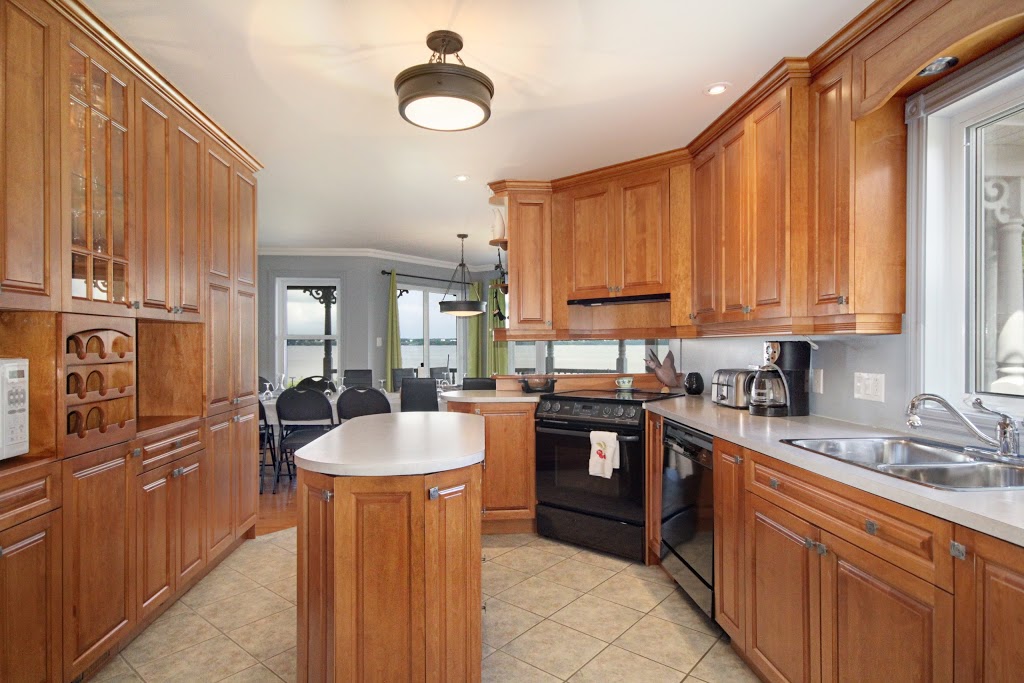 Villa du St-Laurent | 196 Rue Saint Joseph, Leclercville, QC G0S 2K0, Canada | Phone: (418) 932-8996
