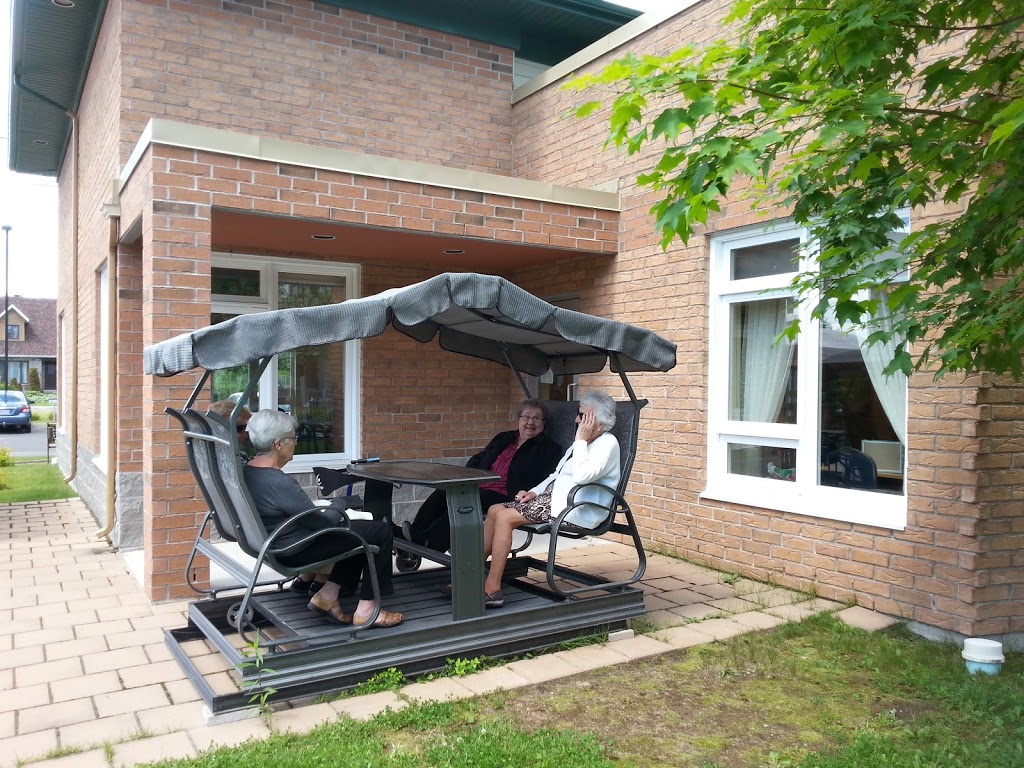 Résidence Breakeyville | 2270 Rue Sainte-Hélène, Lévis, QC G6Z 7L6, Canada | Phone: (418) 832-1758