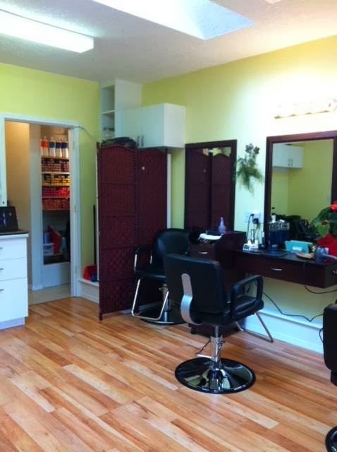 Family Hairstyling | 1985 Haultain St, Victoria, BC V8R 2L6, Canada | Phone: (250) 592-2220