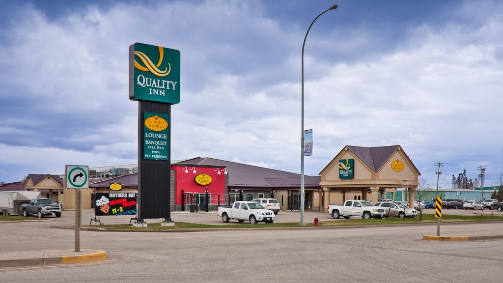 Country Kitchen Restaurant | 851 Main St, Winkler, MB R6W 0M7, Canada | Phone: (204) 325-8799