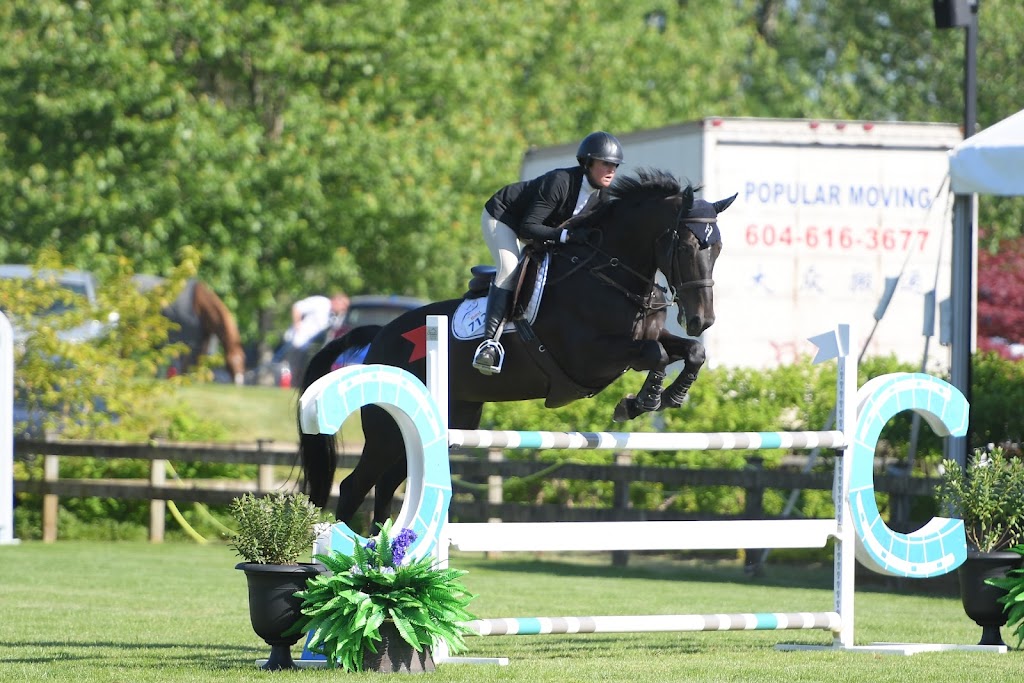 Cascadia Equestrian | 1511 Hovey Rd, Saanichton, BC V8M 1S7, Canada | Phone: (250) 580-2997