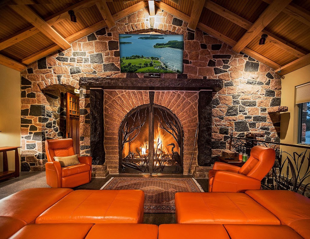 The Lodge at Strum Island | 126 Heron Point Rd, Mahone Bay, NS B0J 2E0, Canada | Phone: (877) 485-9241