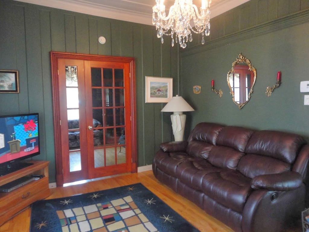 La Maison Denis | 432 Rue Saint Paul, Saint-Ubalde, QC G0A 4L0, Canada | Phone: (418) 277-2330