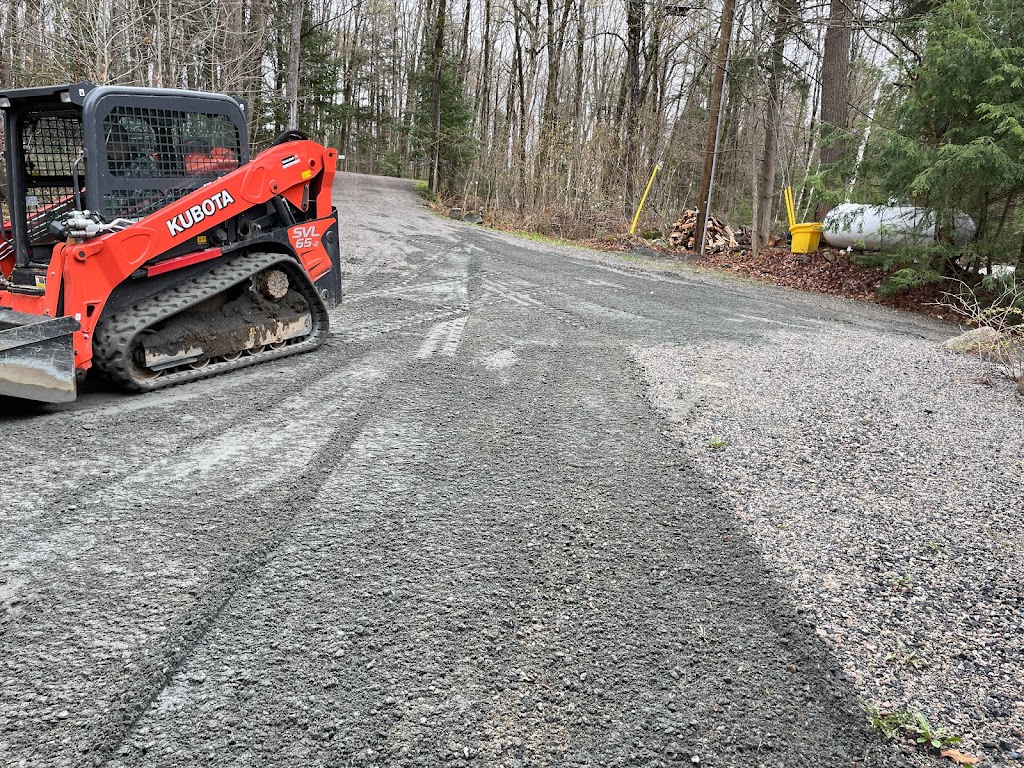 Haliburton Excavating | Lot 31, Keewaydin Rd, Minden Hills, ON K0M 2K0, Canada | Phone: (705) 935-8722