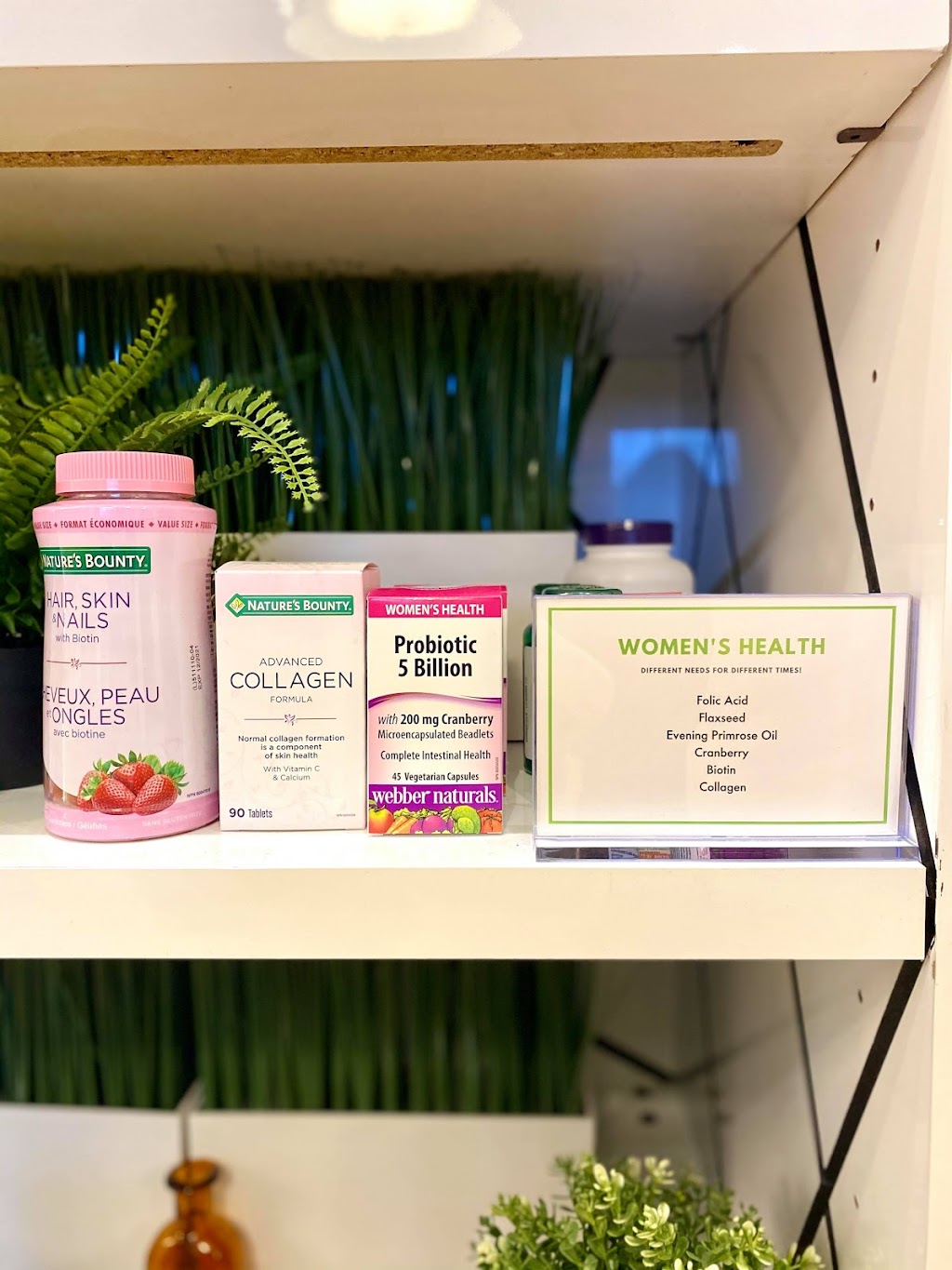 HealthOneTO Pharmacy | 110 Harbour St, Toronto, ON M5J 0B7, Canada | Phone: (416) 221-5433