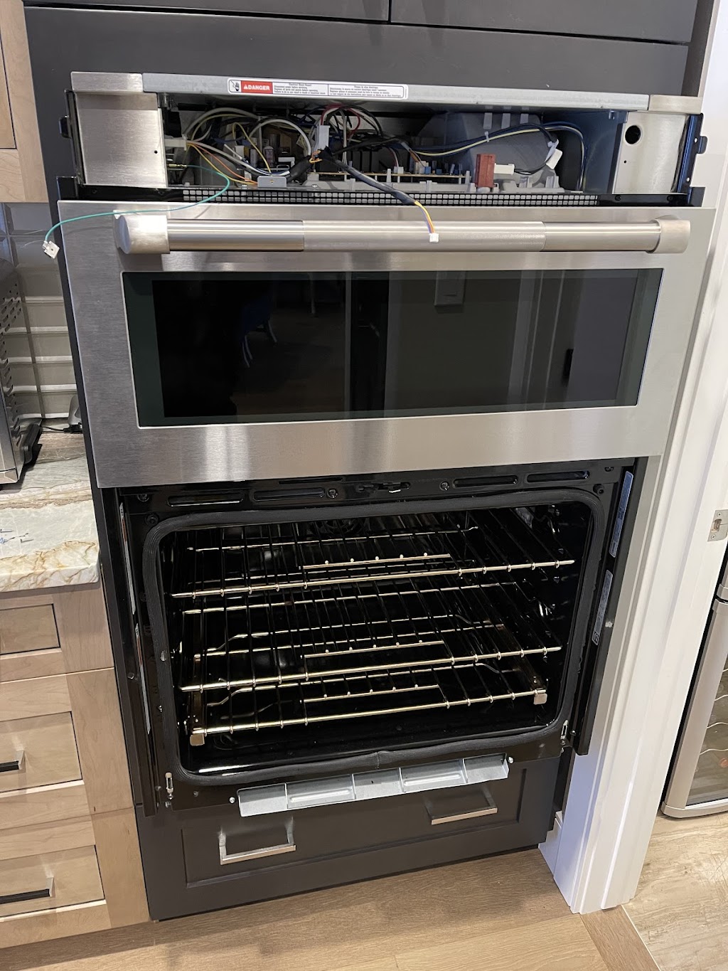 ADVANCE Appliance Ltd | 140 Shawinigan Dr SW, Calgary, AB T2Y 2V7, Canada | Phone: (587) 207-4408
