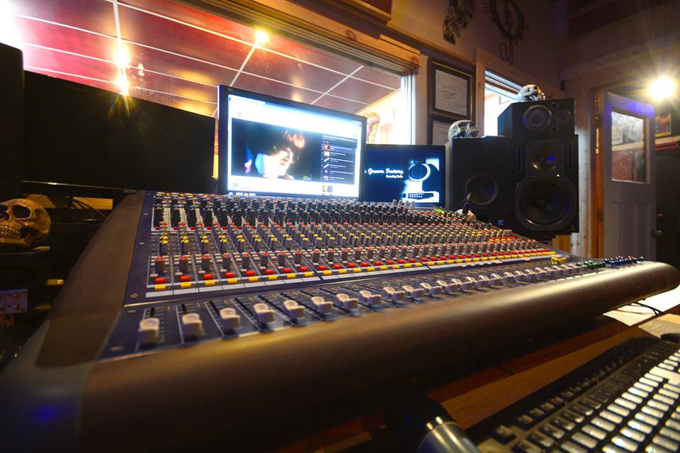 The Groove Factory | 10 Sackville Rd, Amherst, NS B4H 2V1, Canada | Phone: (902) 667-7448
