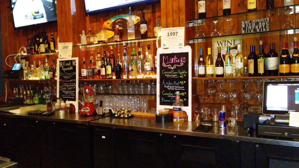 Darrels Steak and Seafood | 5078 Lapeer Rd, Kimball, MI 48074, USA | Phone: (810) 990-8935