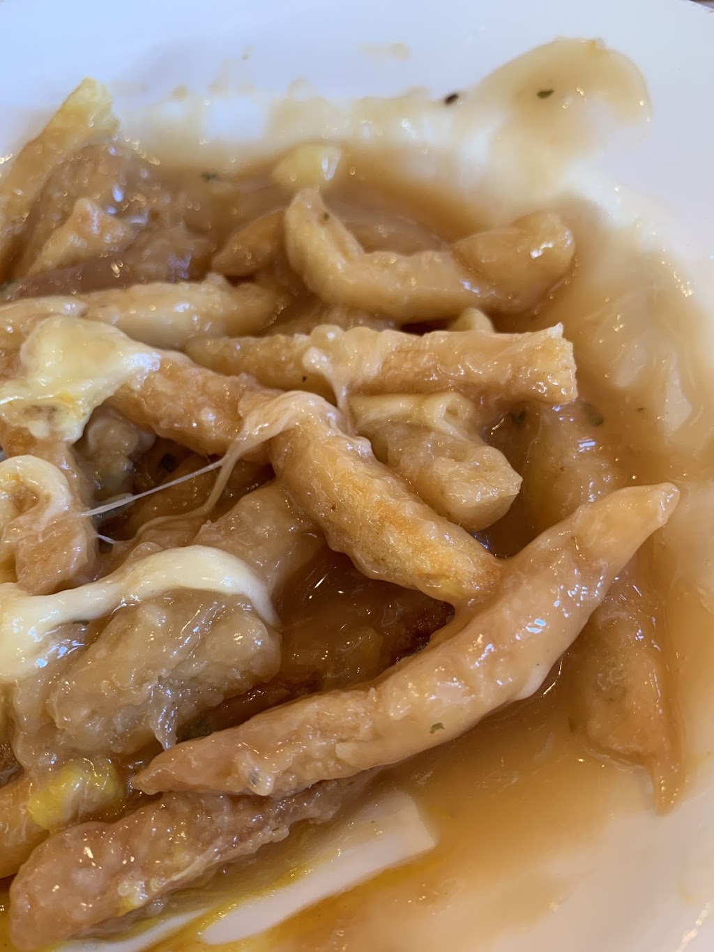 Buckhorn & Main Mountain Eatery | 101, 500 Stemwinder Dr, Kimberley, BC V1A 2Y6, Canada | Phone: (250) 427-2525