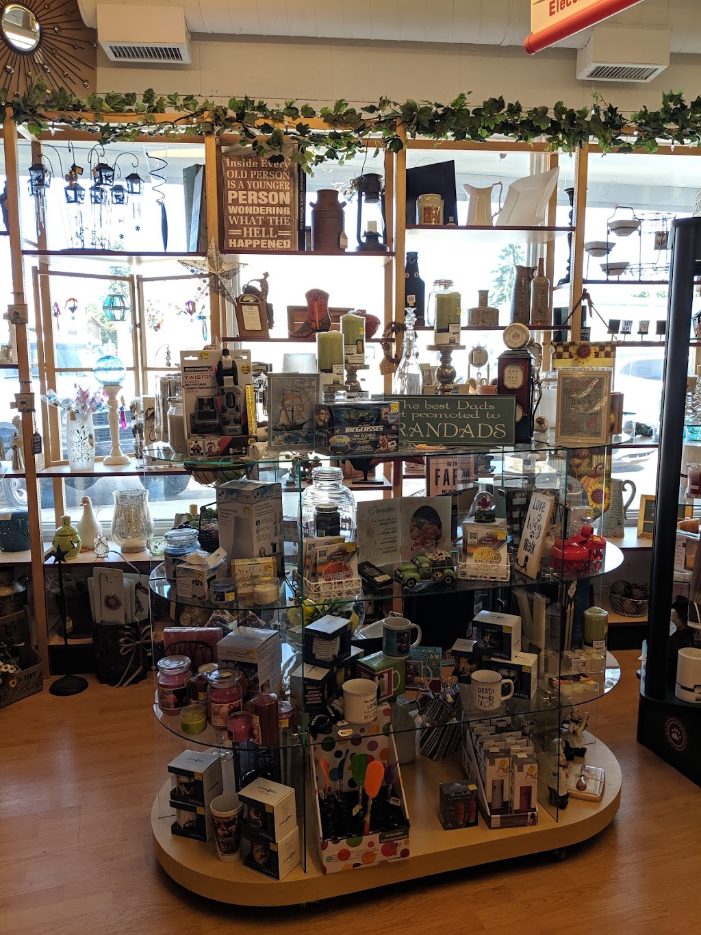 Alix Home Hardware | 4907 Main St, Alix, AB T0C 0B0, Canada | Phone: (403) 747-2414