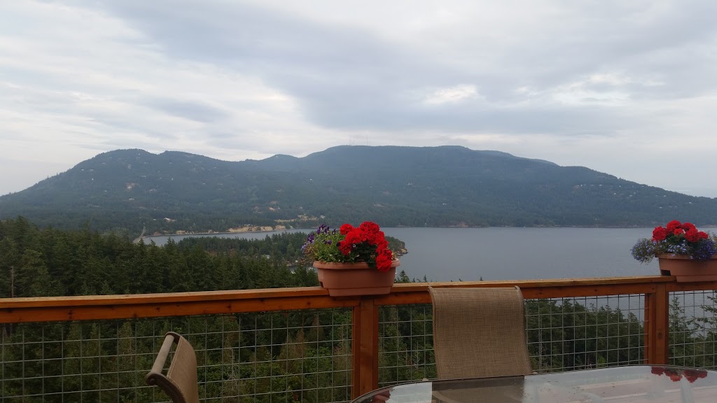 Double Mountain B & B | 660 Double Hill Rd, Eastsound, WA 98245, USA | Phone: (360) 376-4570