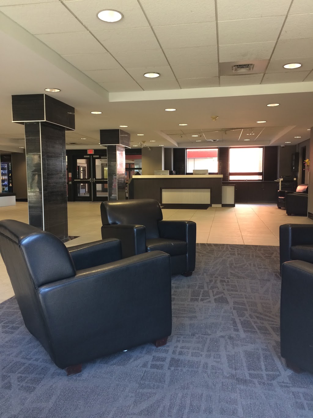 Residence & Conference Centre - Oakville | 1410 Trafalgar Rd, Oakville, ON L6H 6W4, Canada | Phone: (905) 815-4150