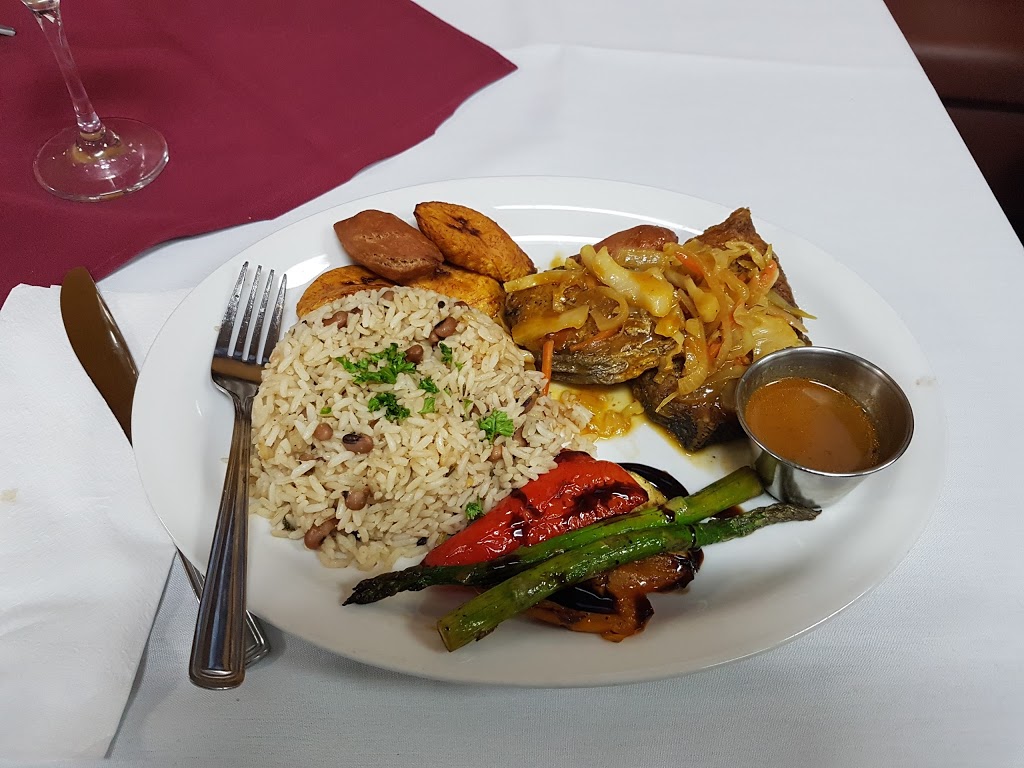 Greenz Restaurant | 395 Rue Saint-Jacques, Lachine, QC H8R 1E7, Canada | Phone: (438) 387-1336