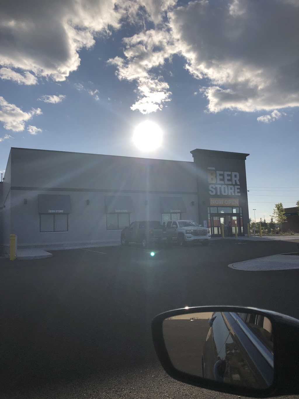 The Beer Store | 576 McNeely Ave, Carleton Place, ON K7C 0C4, Canada | Phone: (613) 253-4612