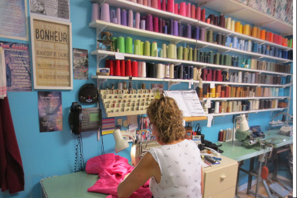 Chez Ma Couturière - Diane Choquette | 830 Rue Caroline, Sherbrooke, QC J1E 3L9, Canada | Phone: (819) 565-5286