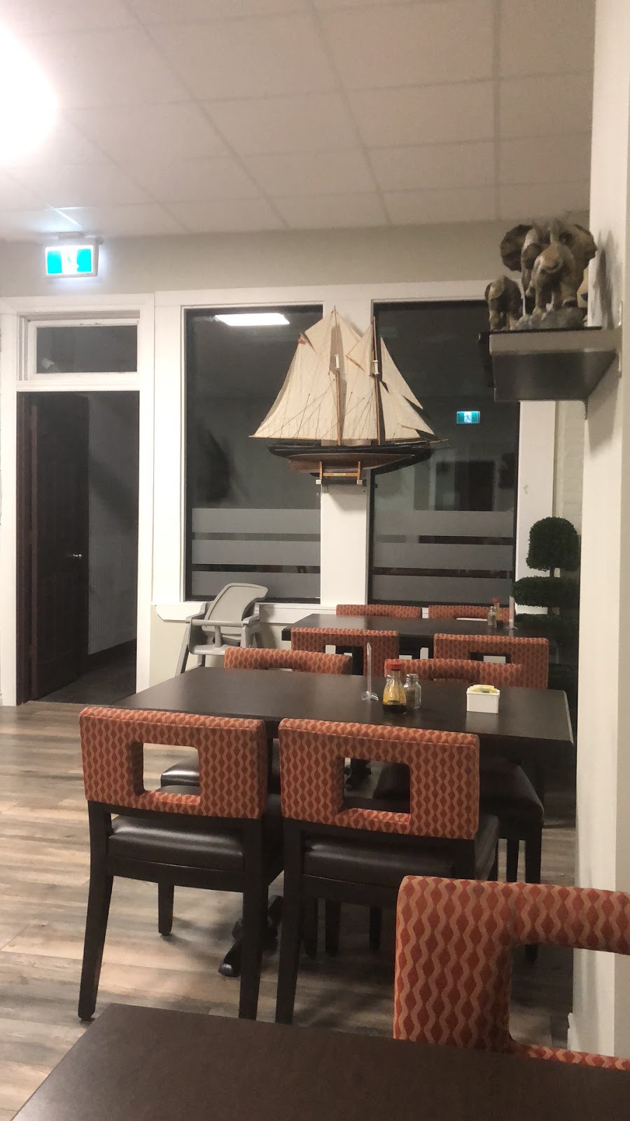 China Boat | 21 George St, New Glasgow, NS B2H 2J9, Canada | Phone: (902) 752-3838