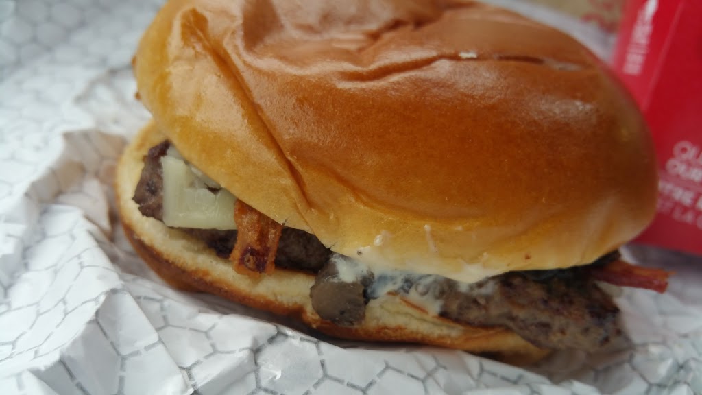 Wendys | 4114 Hwy 7, Woodbridge, ON L4L 1A6, Canada | Phone: (905) 850-0961
