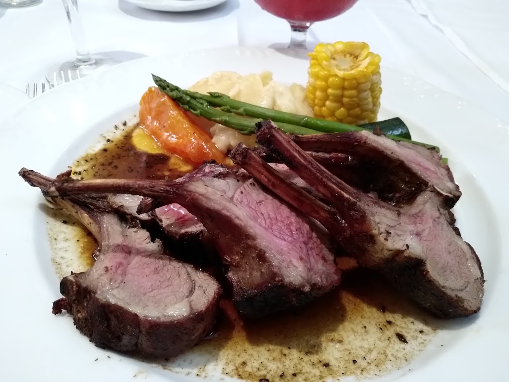 The Olde School Restaurant | 687 Powerline Rd, Brantford, ON N3V 0A4, Canada | Phone: (519) 753-3131