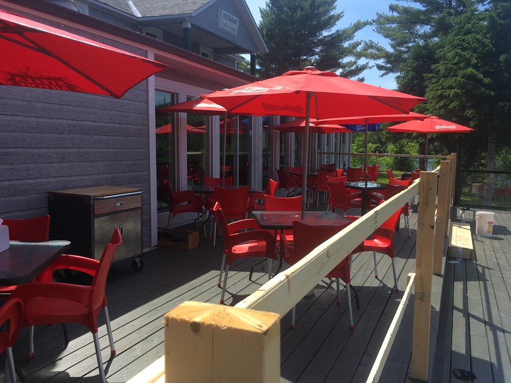 Auberge Presquile | 1001 Rue Principale, Notre-Dame-de-Pontmain, QC J0W 1S0, Canada | Phone: (819) 597-4100