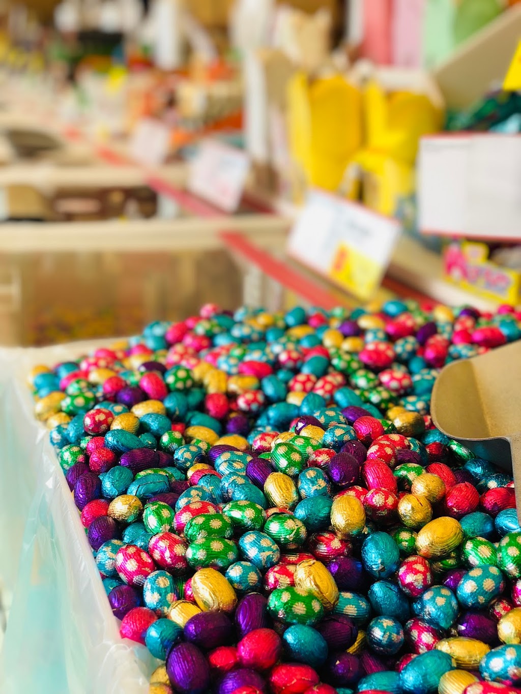 Bulk Barn | 800 Kelly Rd #120, Victoria, BC V9B 5T6, Canada | Phone: (250) 391-4430