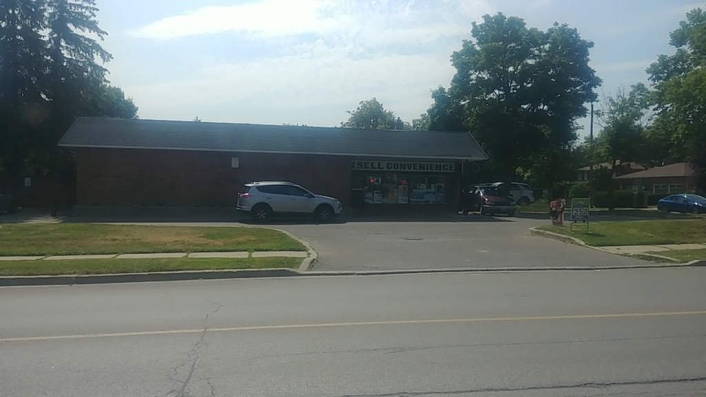 XSELL Convenience | 200 Springhead Gardens, Richmond Hill, ON L4C 5C8, Canada