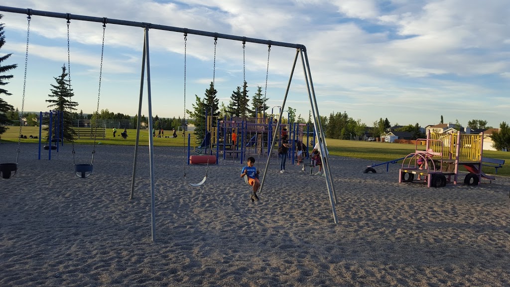 Macewan Glen Park | 332 Macewan Dr NW, Calgary, AB T3K, Canada