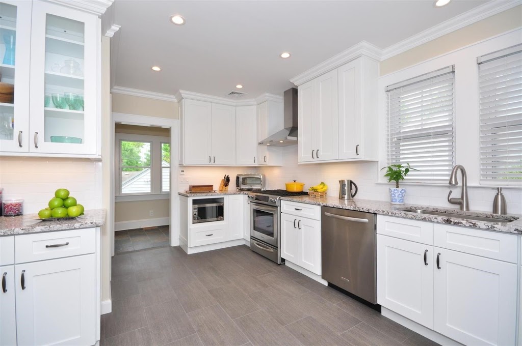 AN KITCHEN CABINET AND COUNTERTOP | 5602 Tenth Line W UNIT # 123, Mississauga, ON L5M 7L9, Canada | Phone: (416) 628-0042
