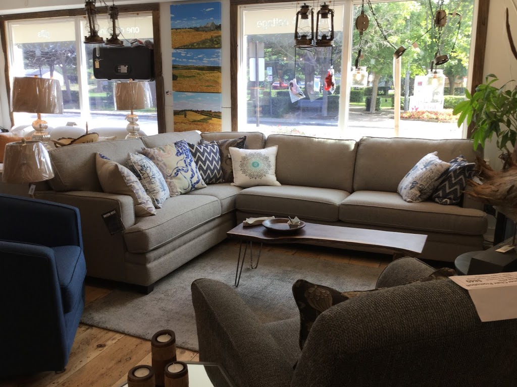 Pepperwood Design | 942 Lake Dr E, Jacksons Point, ON L0E 1L0, Canada | Phone: (905) 596-0942