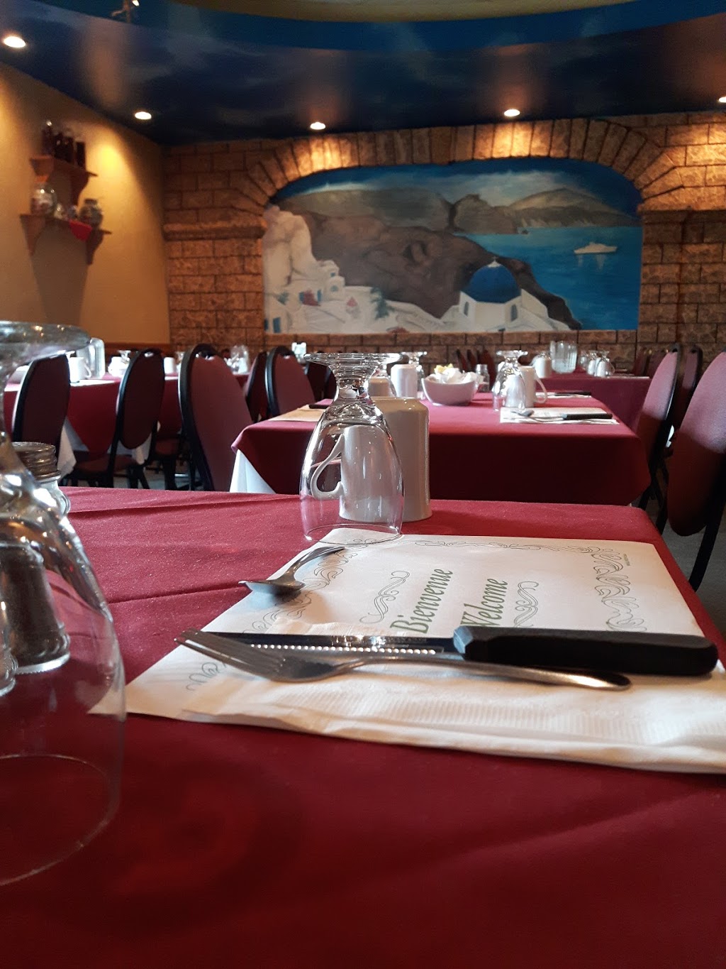 Restaurant Bravo Pizzeria | 300 Avenue de Grand-Mère, Grand-Mère, QC G9T 2G9, Canada | Phone: (819) 538-1731